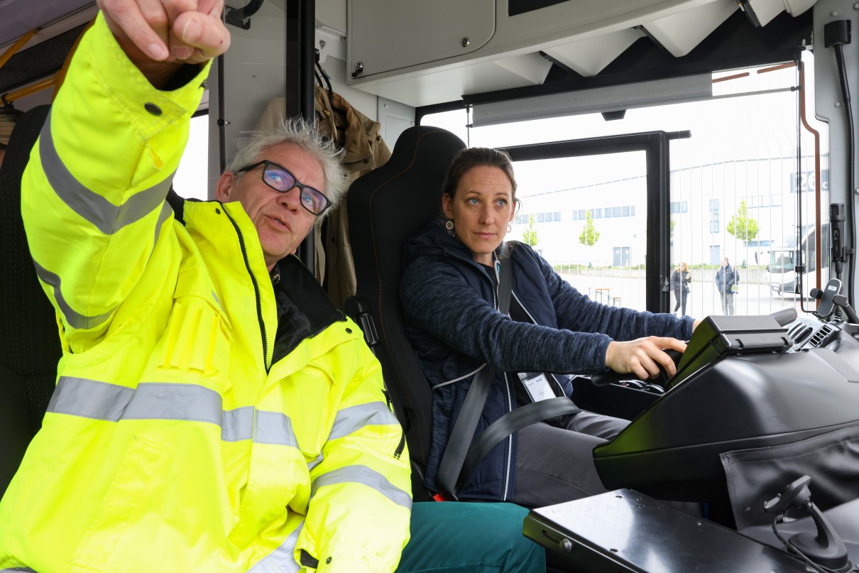 Magazine editor and driving instructor in a bus owned by Gullivers Verkehrsakademie. Magazine editor and driving instructor in a bus owned by Gullivers Verkehrsakademie.